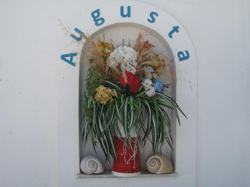 Augusta Studios & Apartments Naoussa Exterior foto